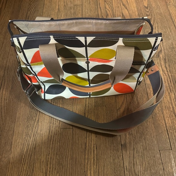 Orla Kiely Stem Print Tote in Cream, Orange, and Green. - Picture 3 of 8